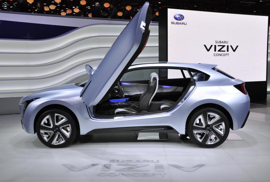  Subaru Viziv Concept 2013 года  (фото 8 из 22)